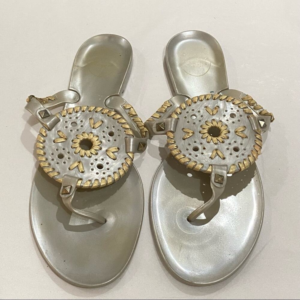 Jack Rogers Sandals Size 10 thongs silver with gold stitching Georgica Jelly